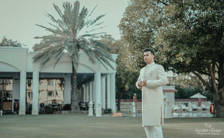 pre wedding photography near me